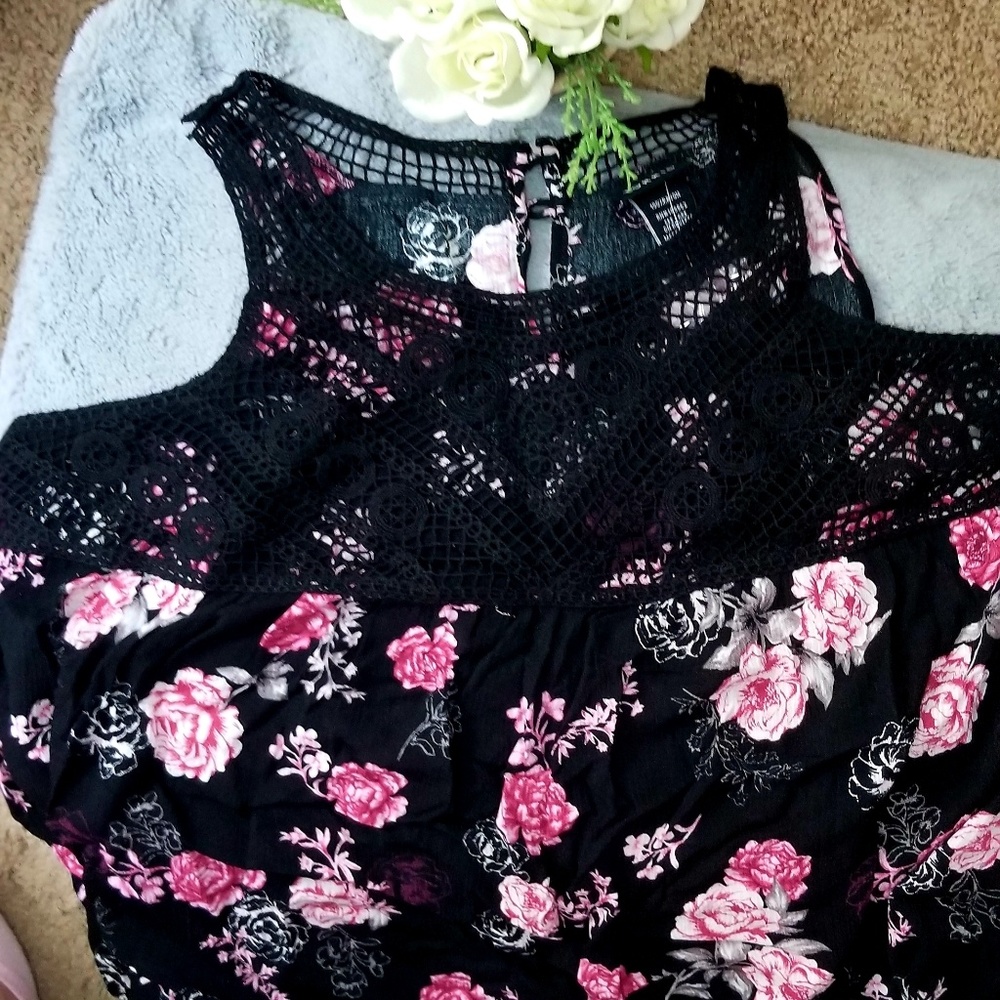 Torrid cold shoulder blouse